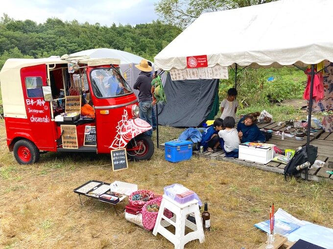 誰でも出店ができる